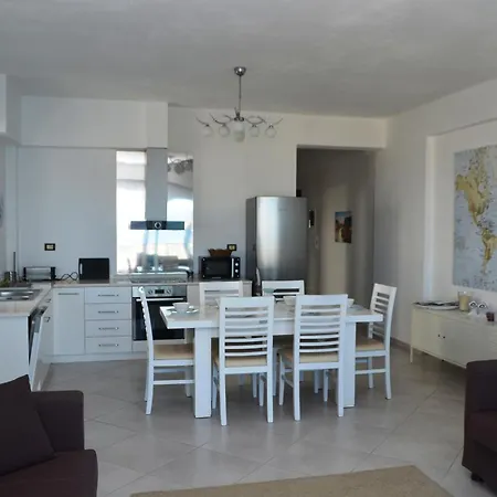 Gert Appartamento Sarandë